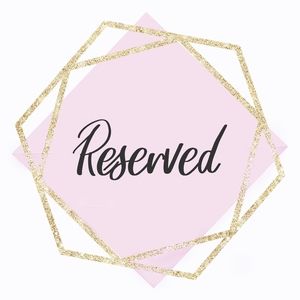 RESERVED🛍